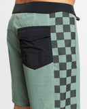 Quiksilver Original Arch Hempstretch 18" Board Shorts