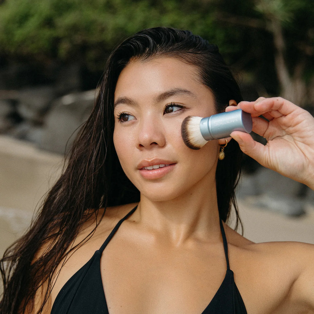 Sol Sista Retractable Kabuki Base Brush