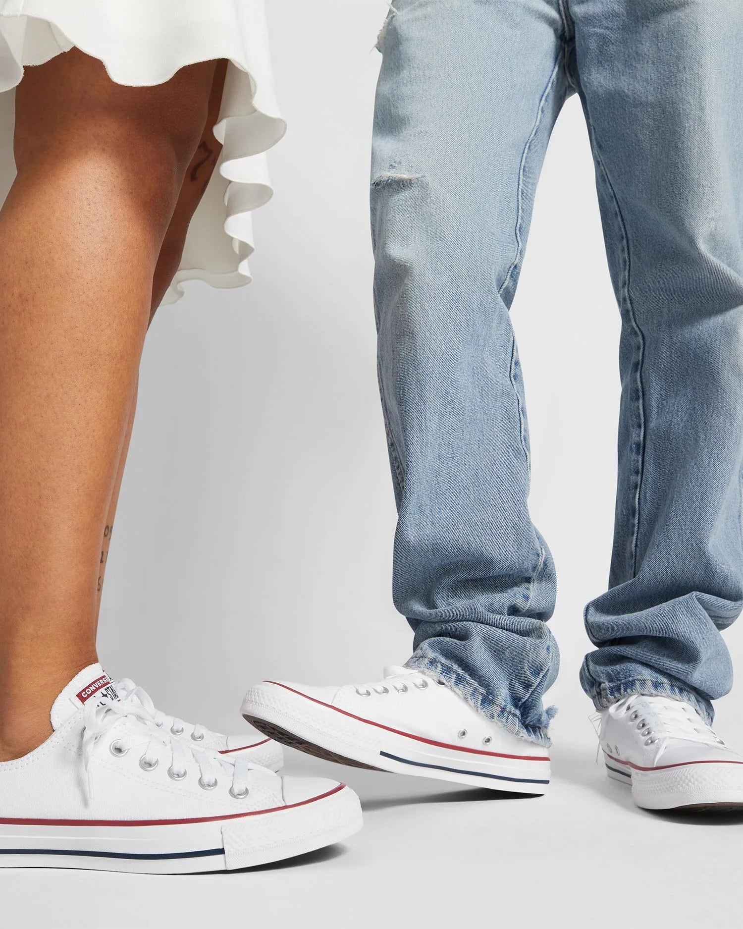Converse Unisex Chuck Taylor All Star Classic Colour Low Top White