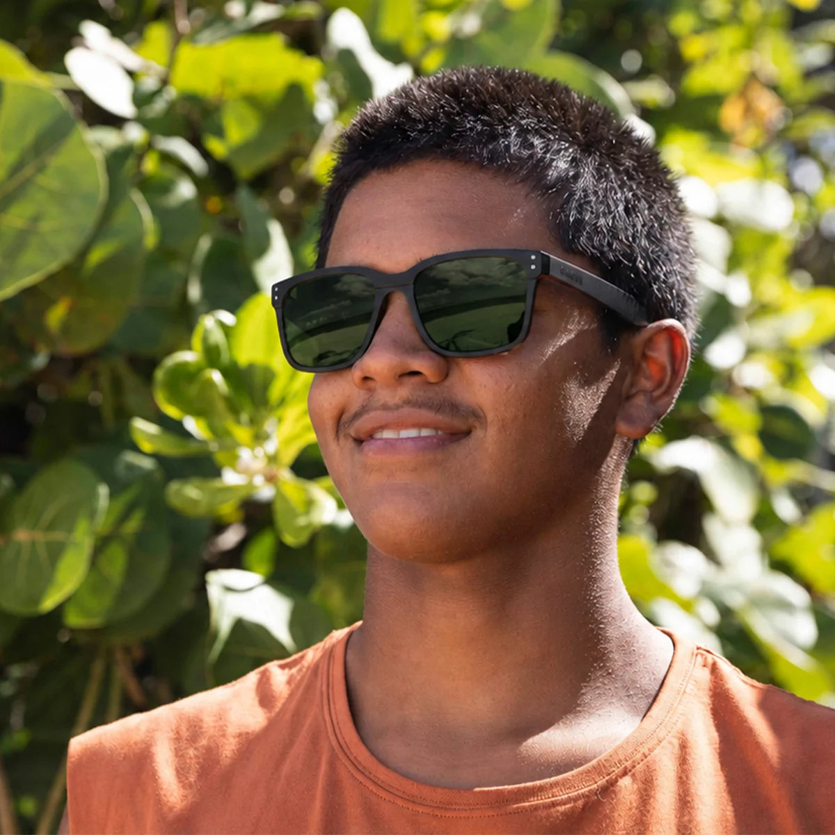 Carve Rivals Gloss Matte Black Frame  Green Polarized Lens