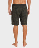 RVCA VA Trunk Print 19" Boardshorts