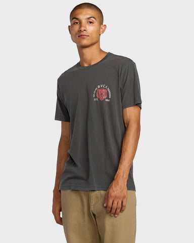 RVCA SQUADRON T-SHIRT