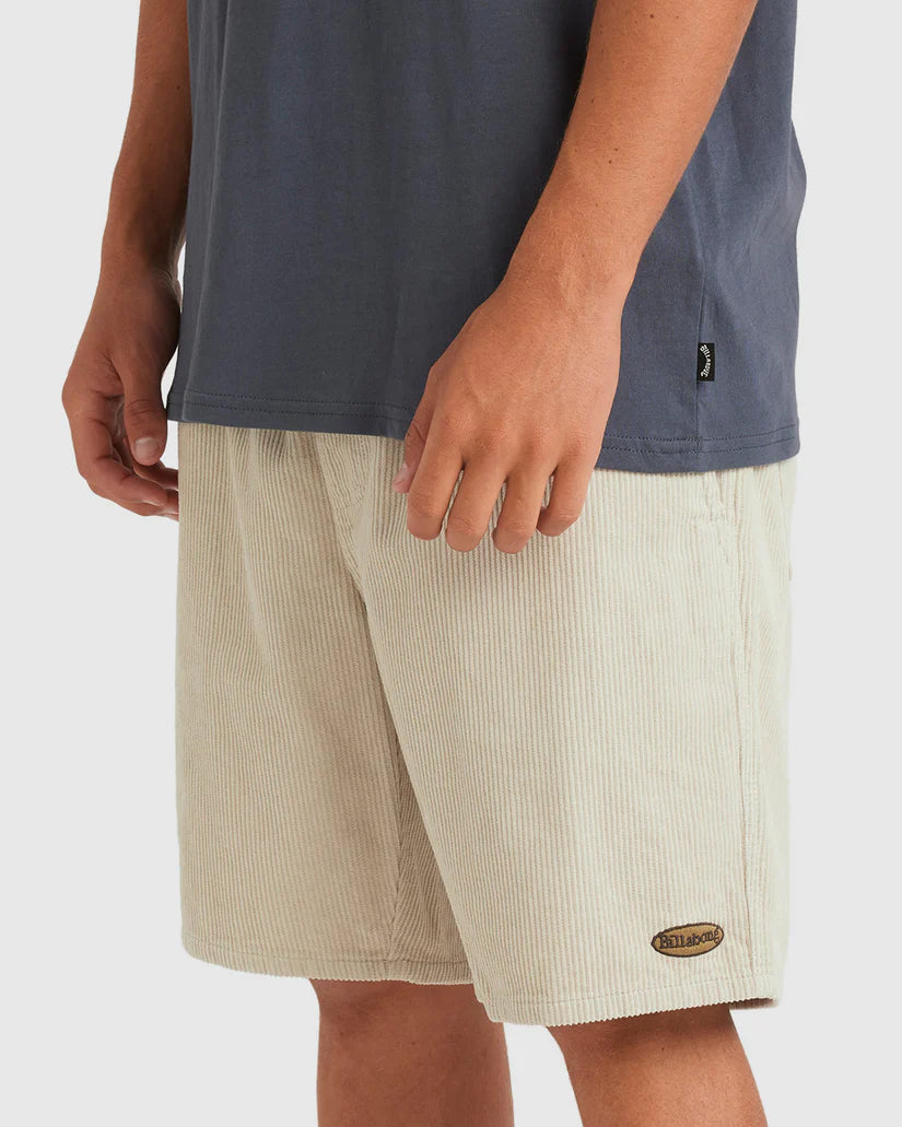 Billabong Larry Corduroy 18" WalkShorts