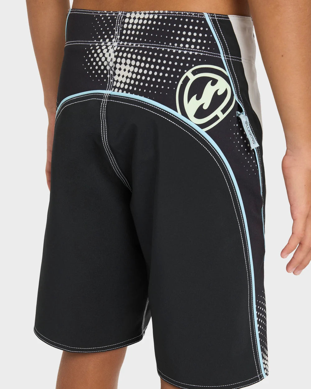 Billabong Fluid 2K Pro 18" Boardshorts Boys 8-16