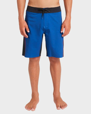 Billabong Straddie Pro 17" Boardshorts Boys 8-16