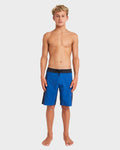 Billabong Straddie Pro 17" Boardshorts Boys 8-16
