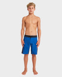 Billabong Straddie Pro 17" Boardshorts Boys 8-16