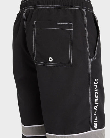 Billabong Throw On 2.0 18" Boardshorts Boys 8-16