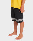 Billabong Throw On 2.0 18" Boardshorts Boys 8-16