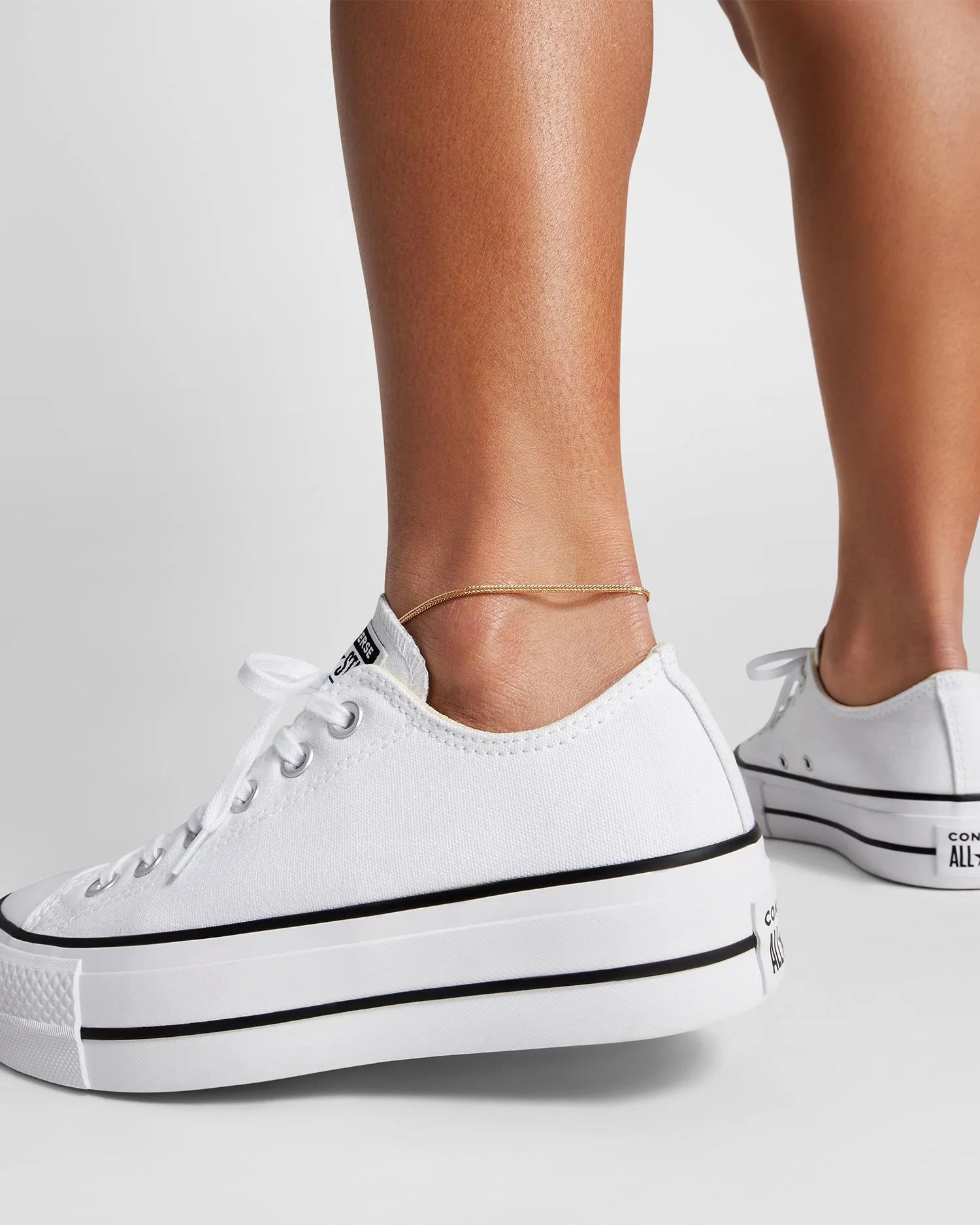 Converse Chuck Taylor All Star Canvas Lift Low Top White