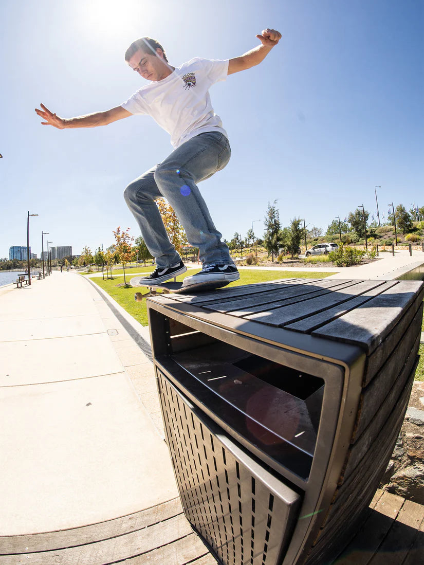 Volcom Solver Modern Fit Jeans