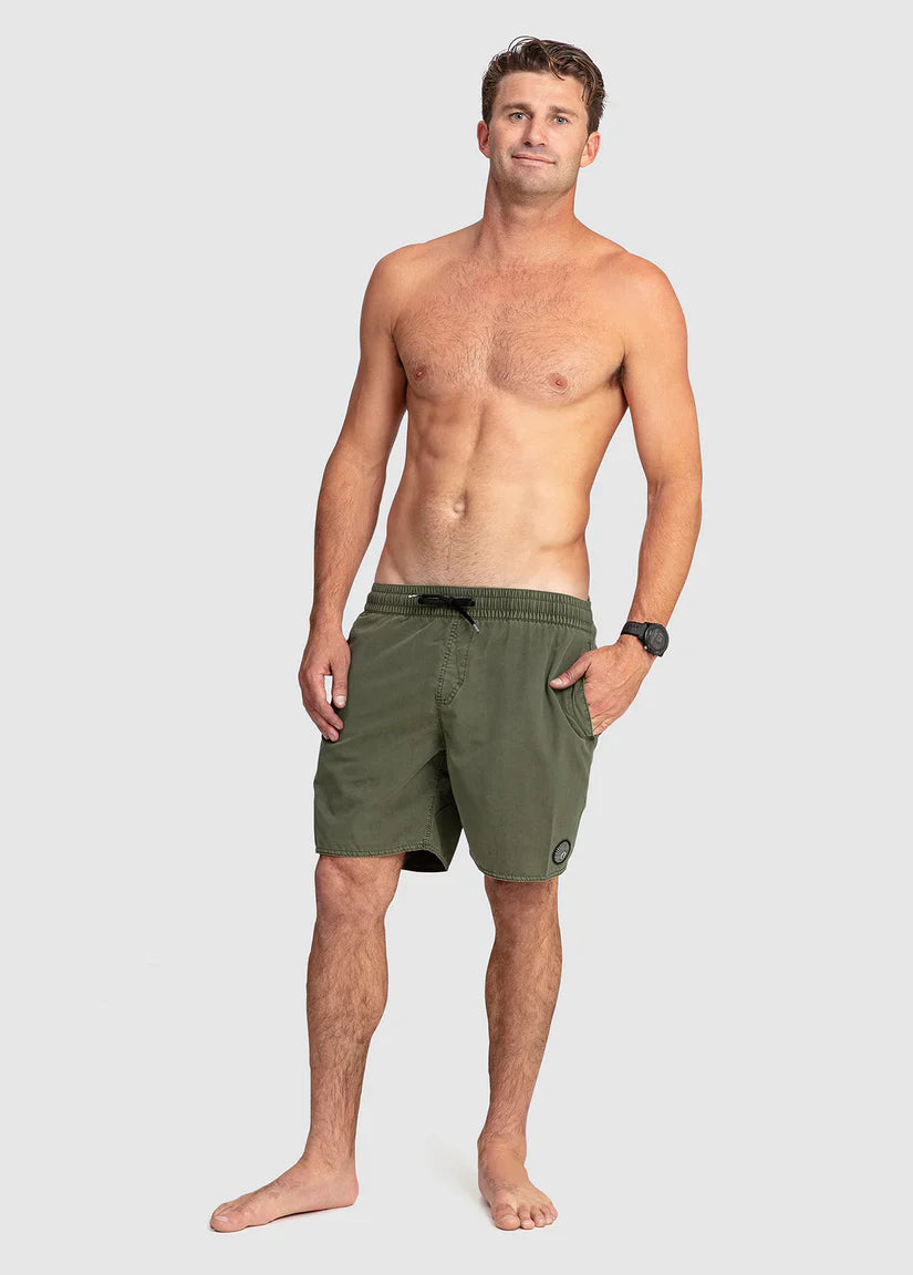 Volcom Center Trunk 17"