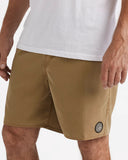 Volcom Center Trunk 17"
