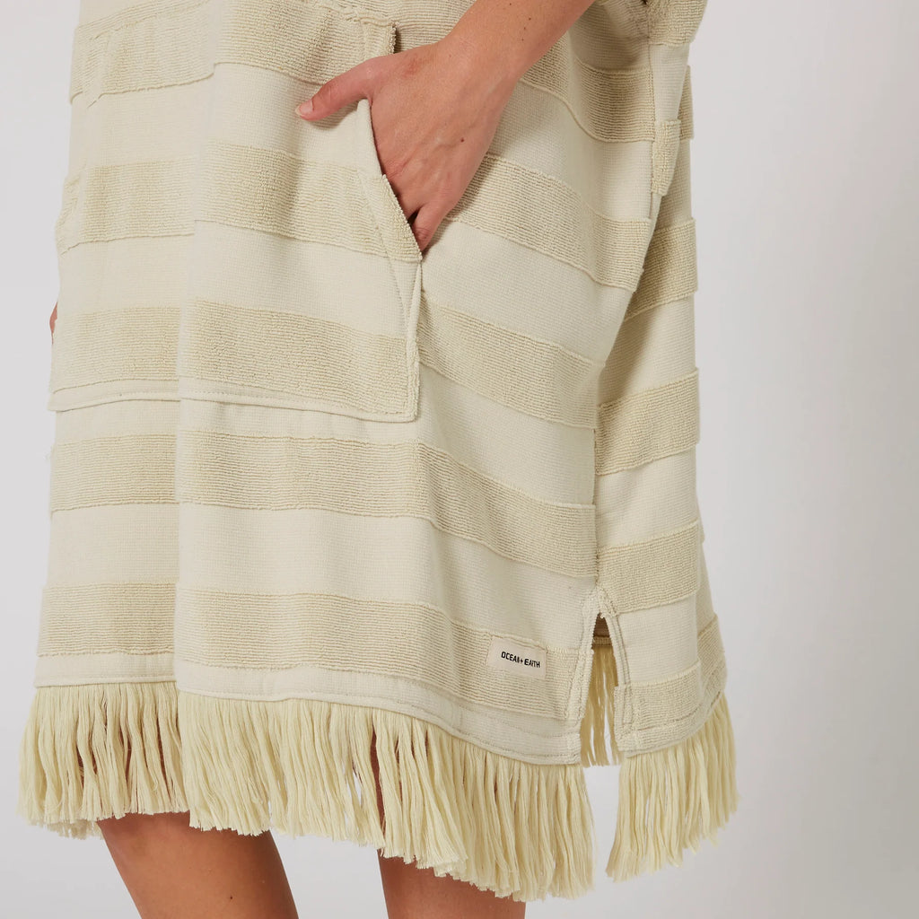 Ocean & Earth Layz Hooded Poncho Ladies