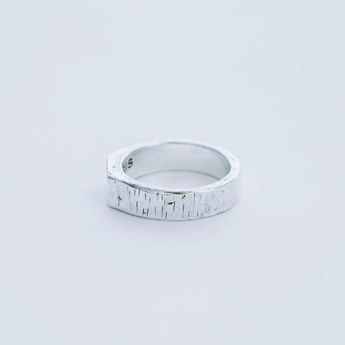 Amaris Bar Ring