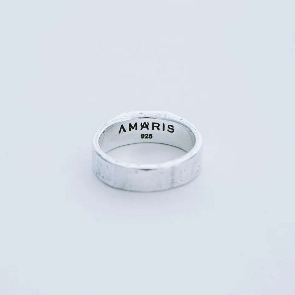 Amaris Bar Ring