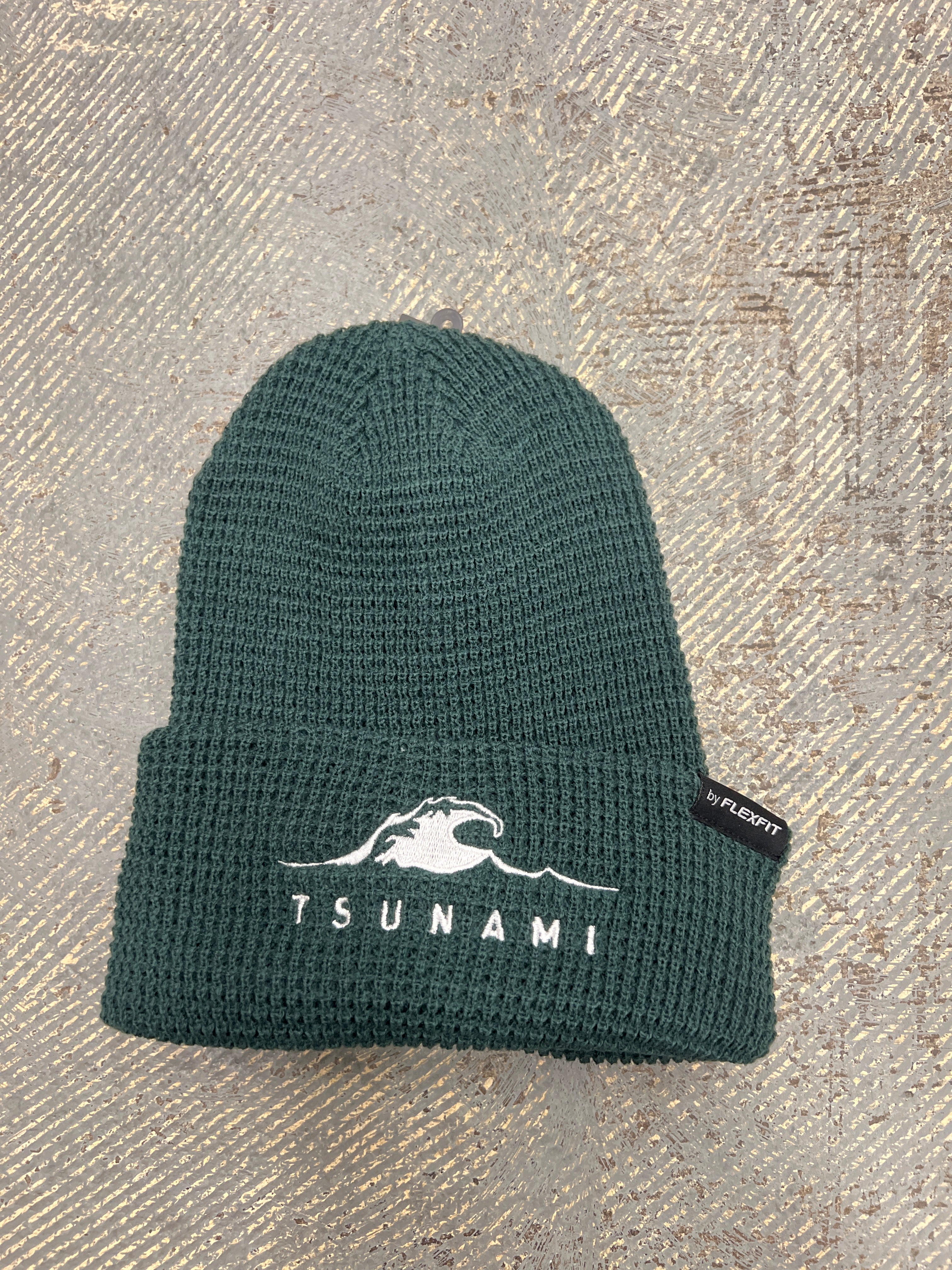 Tsunami Beanie