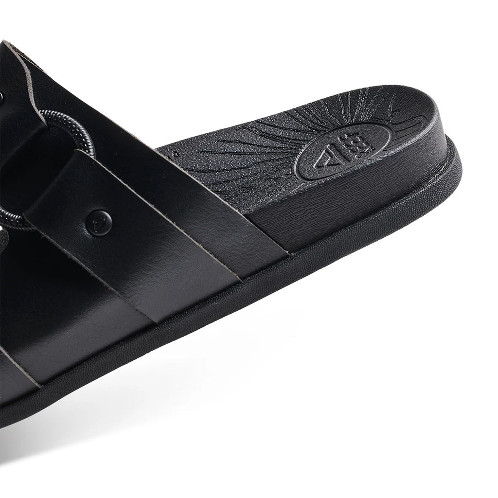 Reef Cushion Vera Cruz Black