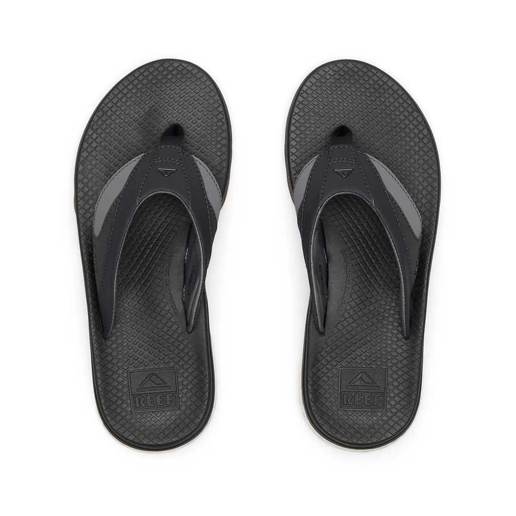 Reef Fanning + Black / Gum