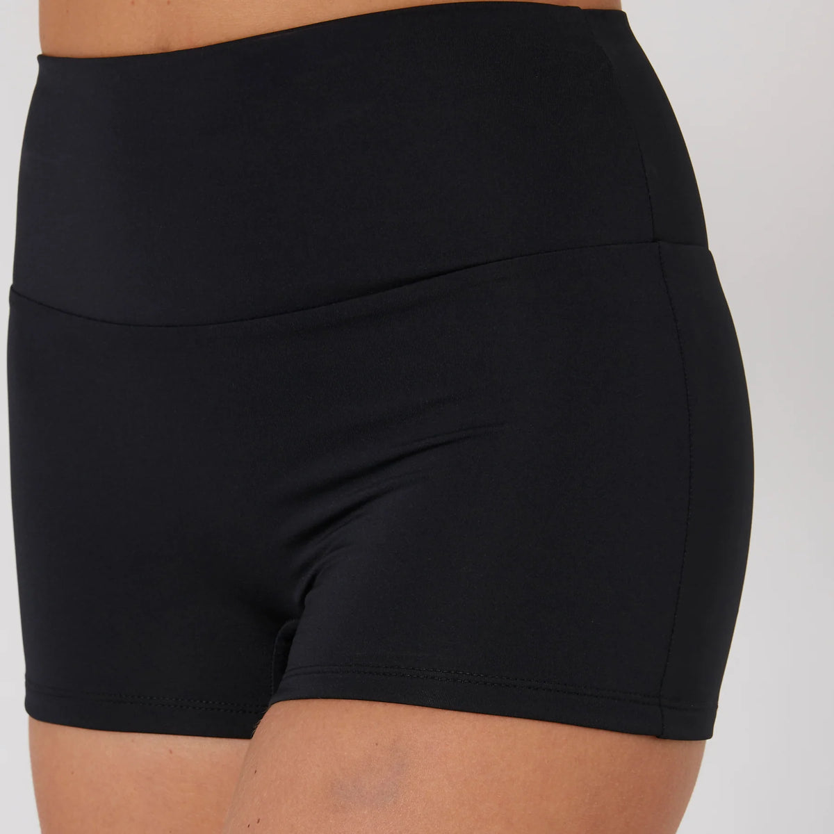 Ocean & Earth Hyams Surf Short Ladies