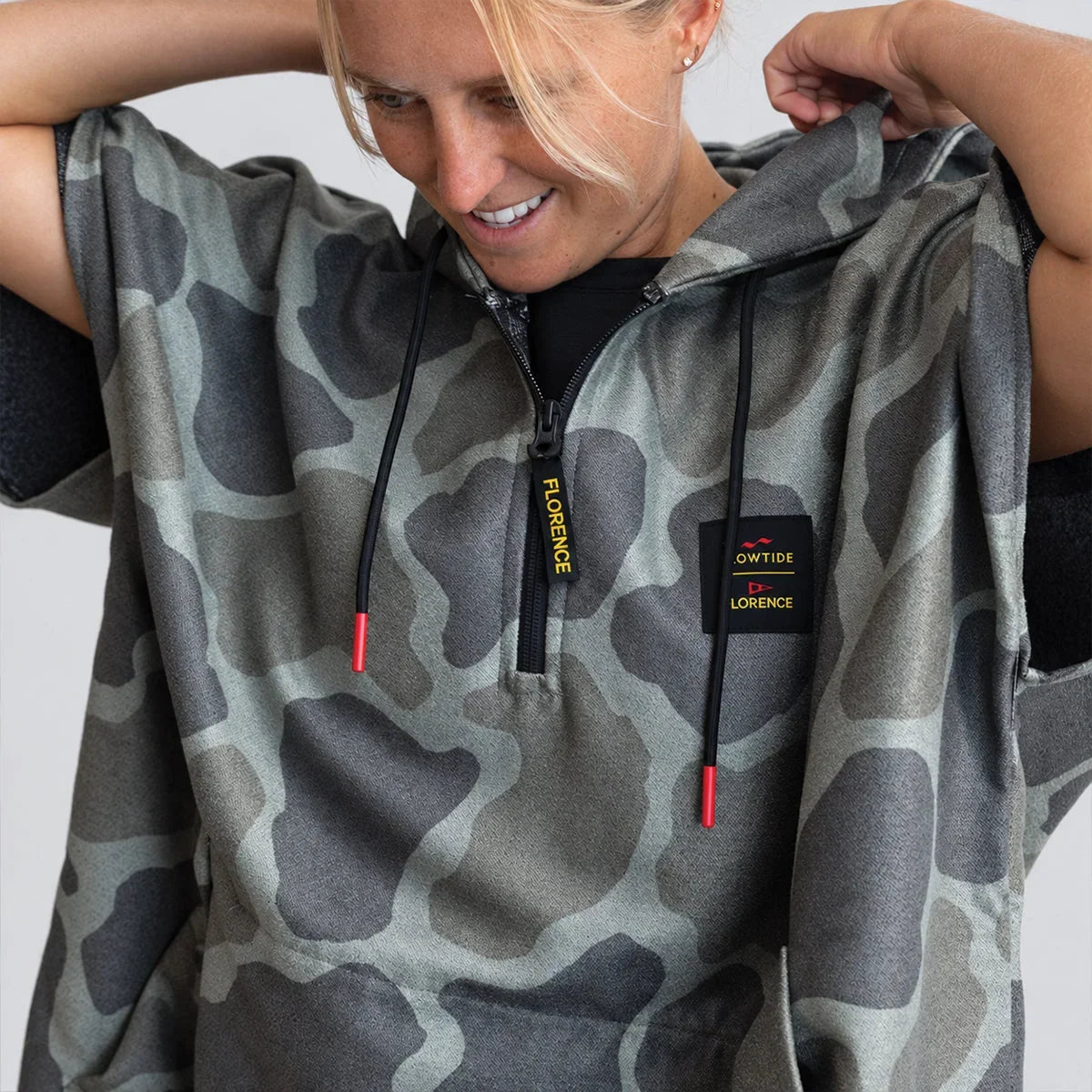 Slowtide Florence Performance Quick-Dry Poncho - Overland