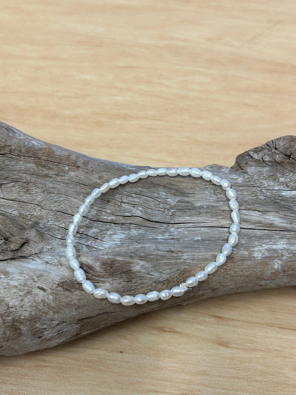 Tsunami Pearl  Bracelets