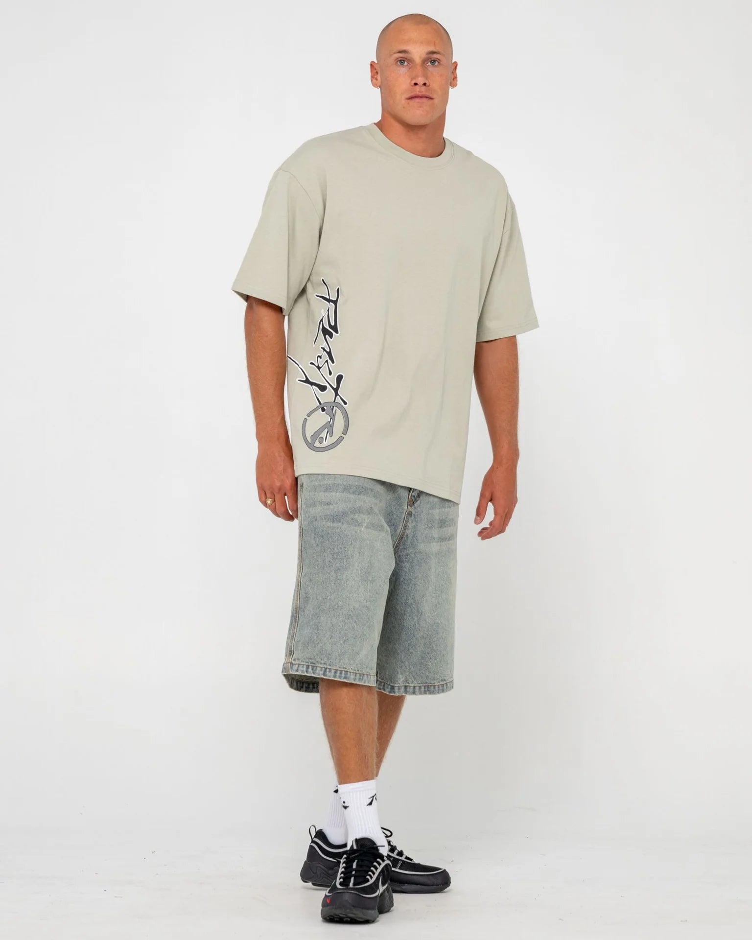 Rusty Spraya Graphic Tee