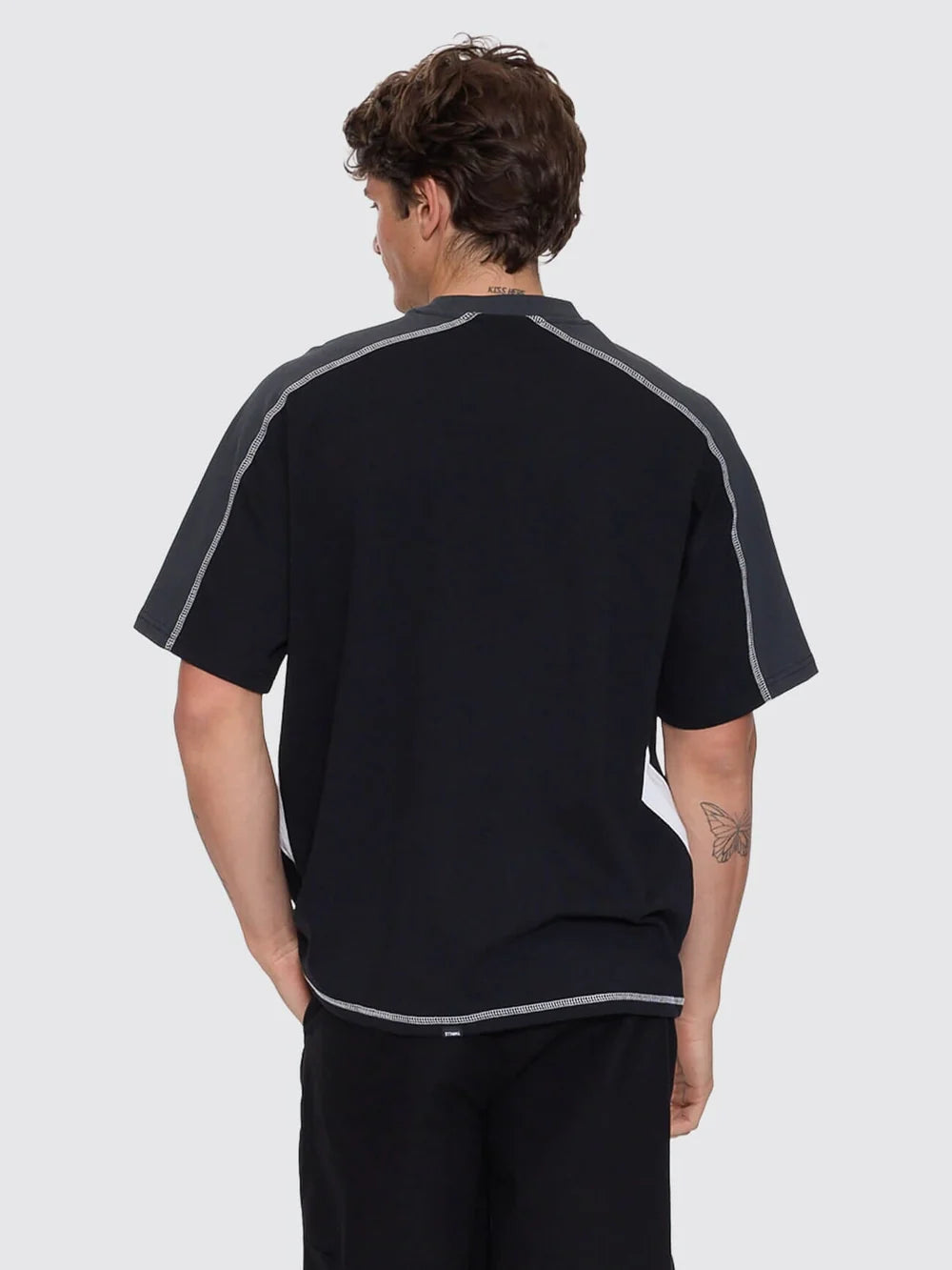 Thrills Sting Of Defeat Panel Box Fit Oversize Tee - Black