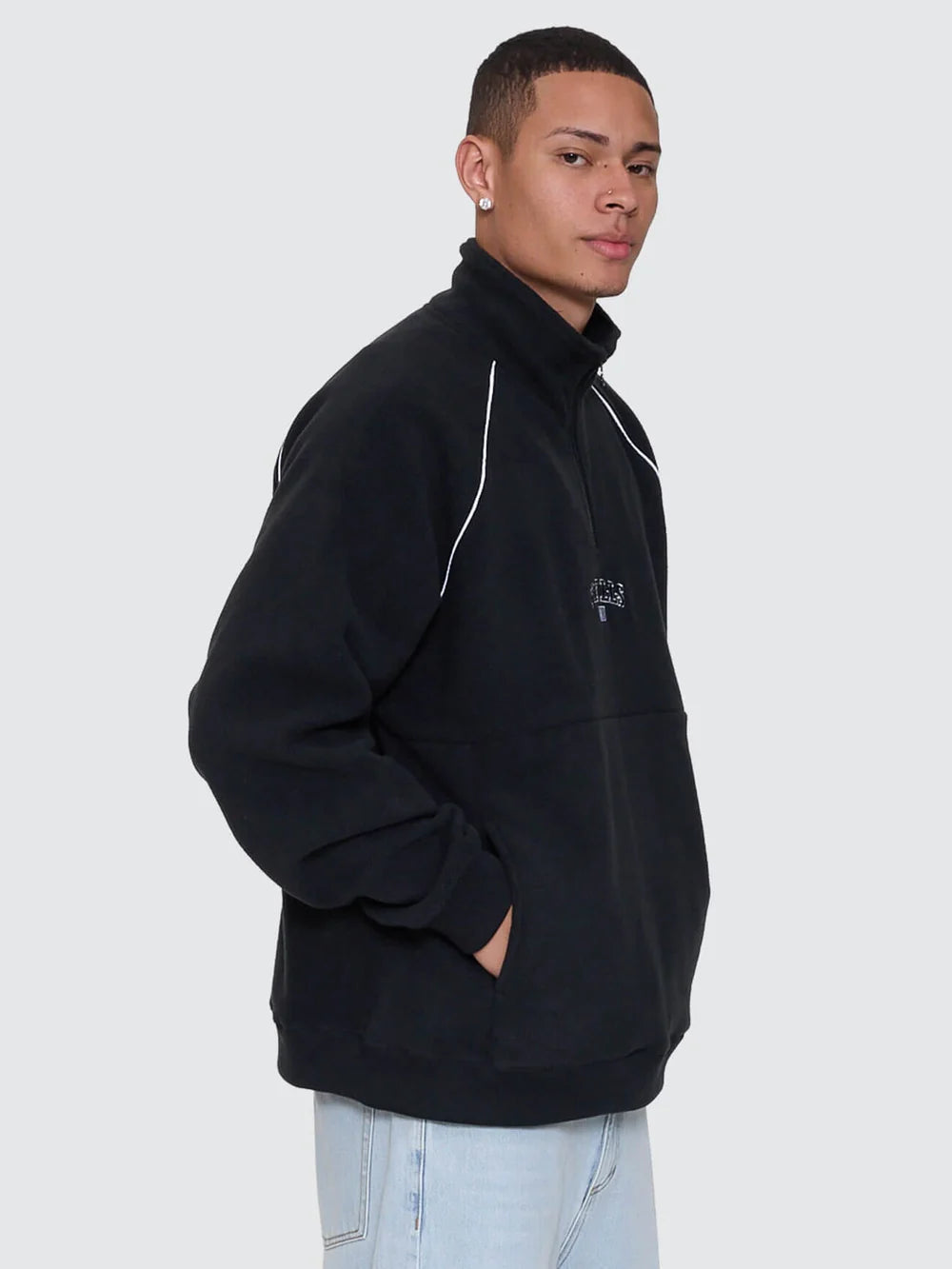 Thrill Of Victory Raglan Quarter Zip Polar Fleece - Faded Black