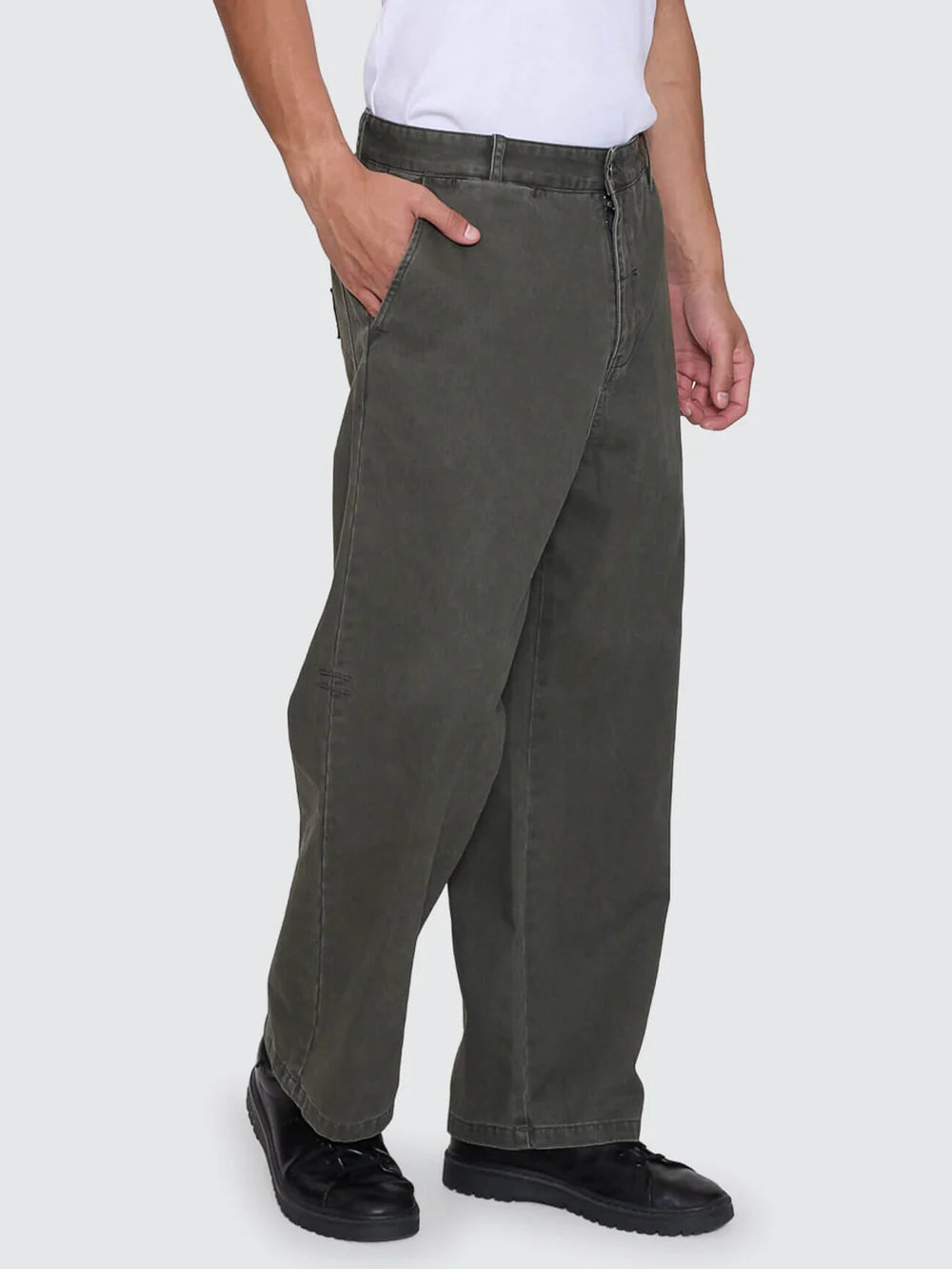 Thrills Stagger Big Slacker Cropped Pant - Oil Green