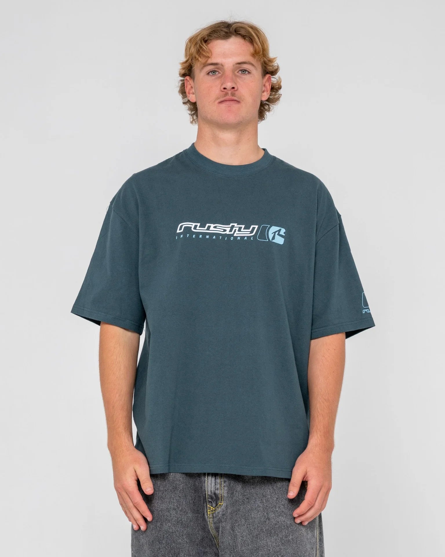Rusty Jetsetter Oversized Graphic Tee