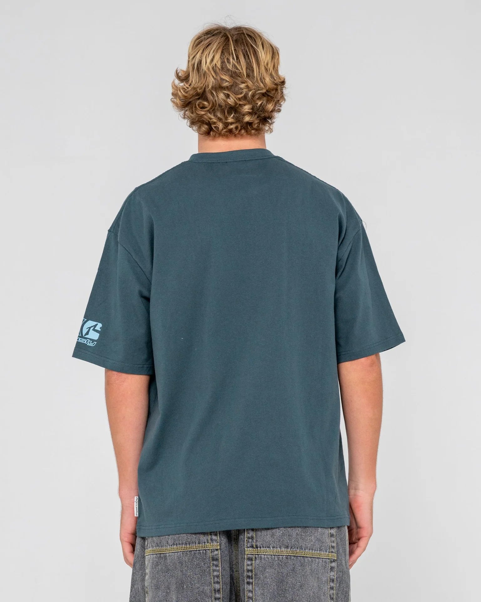 Rusty Jetsetter Oversized Graphic Tee