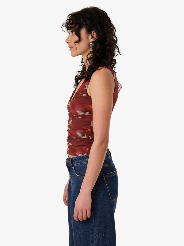 Thrills Rhapsody Floral Top Cabernet