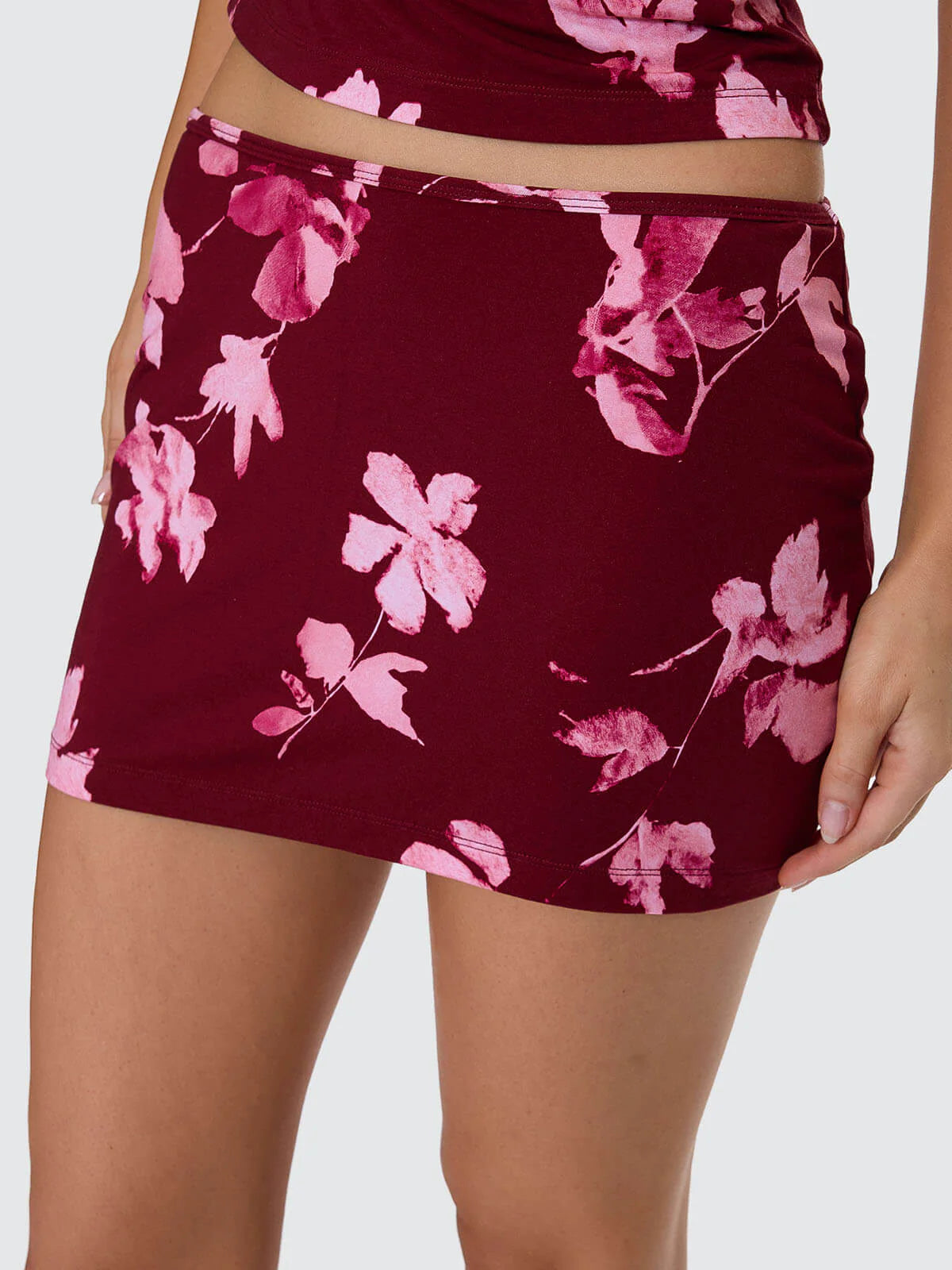 Thrills Full Bloom Mini Skirt Pomegranate