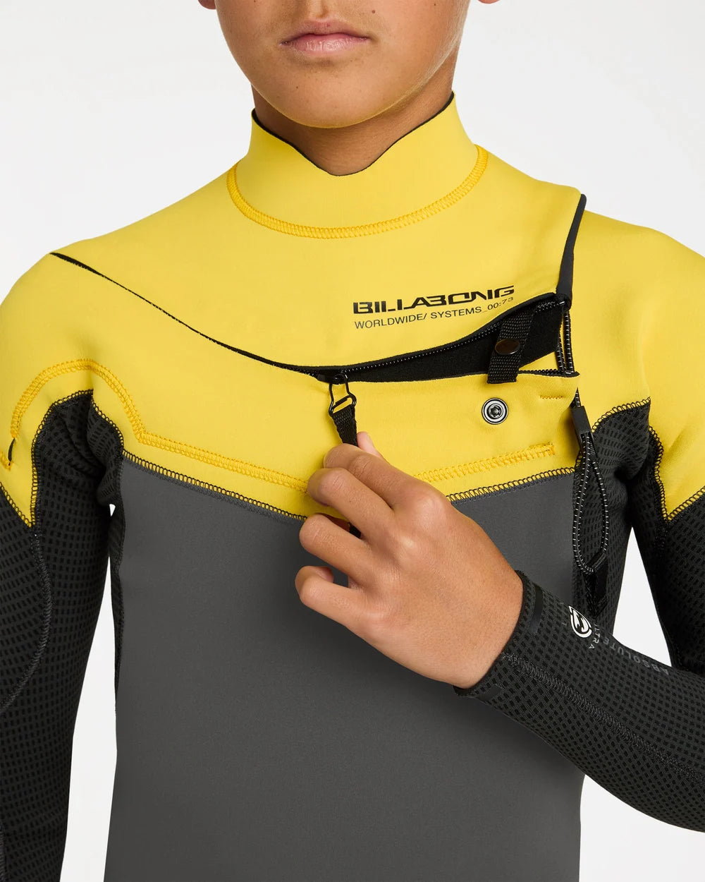 Billabong  2/2 mm Absolute Ultra Long Sleeve Chest Zip Springsuit Boys 8-16