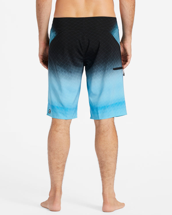 Billabong Fluid Pro Performance Boardshorts 20"