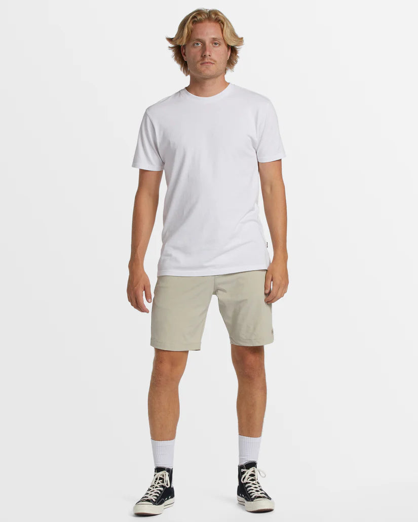 Billabong Crossfire Mid Shorts