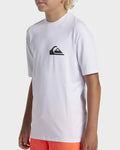 Quiksilver Everyday Surf UPF 50 Short Sleeve Rash Vest Boys 8-16