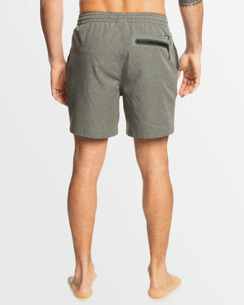 Quiksilver Mako 17" Amphibian Boardshorts