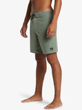 Surfsilk Street Trunk 18" Board Shorts