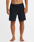 Taxer 18" Amphibian Boardshorts