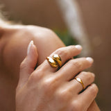 Atolea Double Twist Ring
