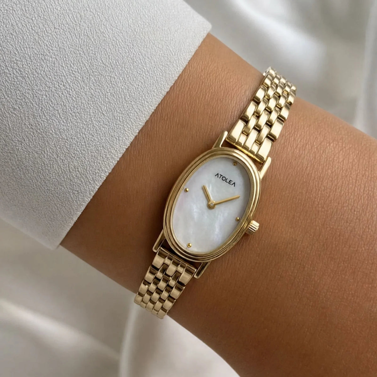 Atolea Aurea Watch