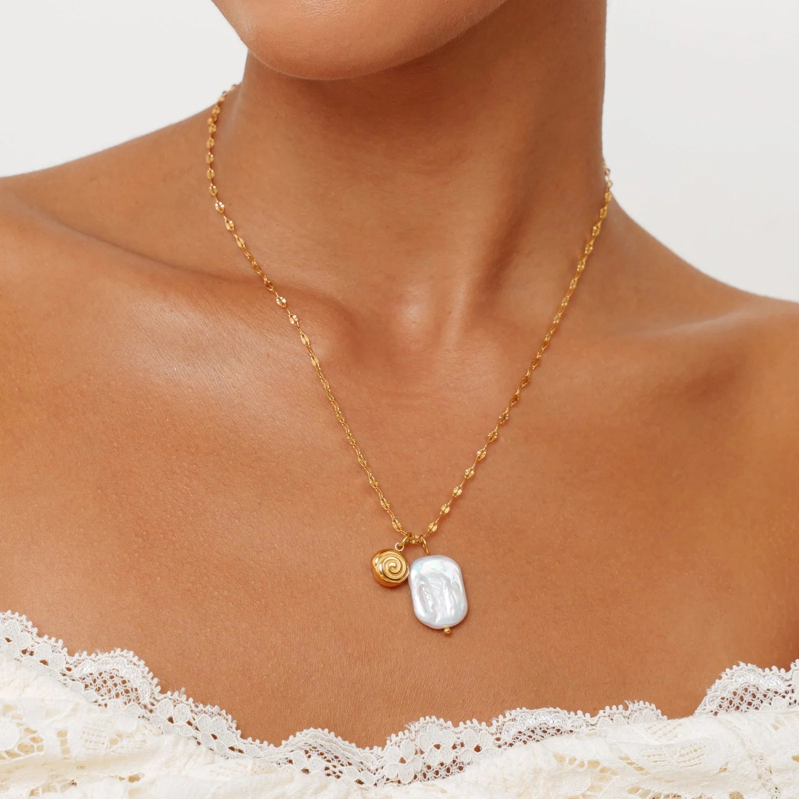 Atolea Seashell  Cove Necklace
