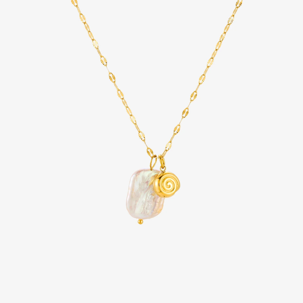 Atolea Seashell  Cove Necklace