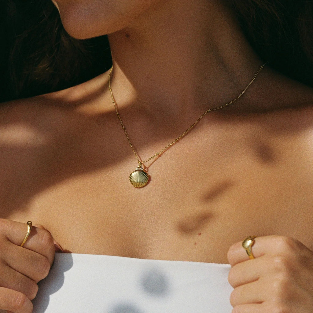 Atolea Seashell Necklace