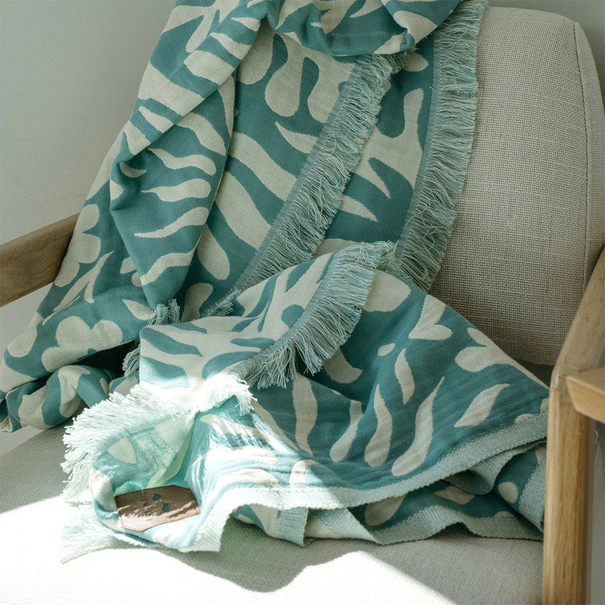 Slowtides Sunny Driftweave Beach Blanket - Dusty Blue