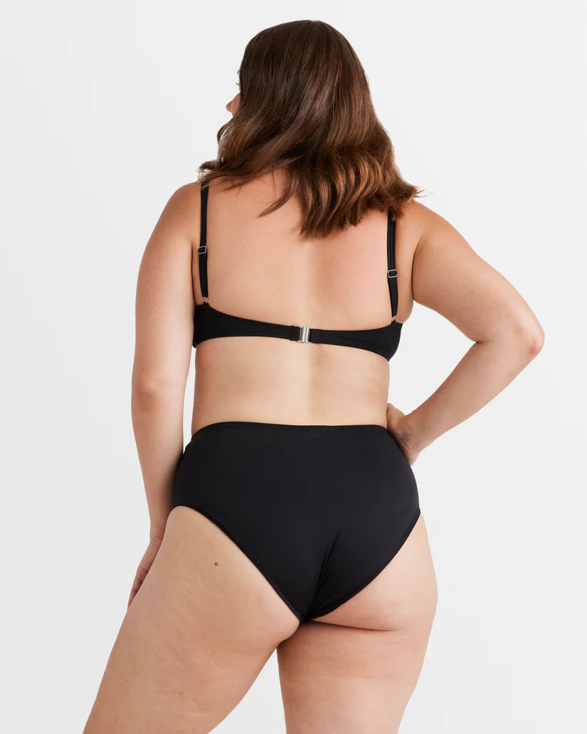 Billabong Sol Searcher Mia D/DD Bralette Bikini Top