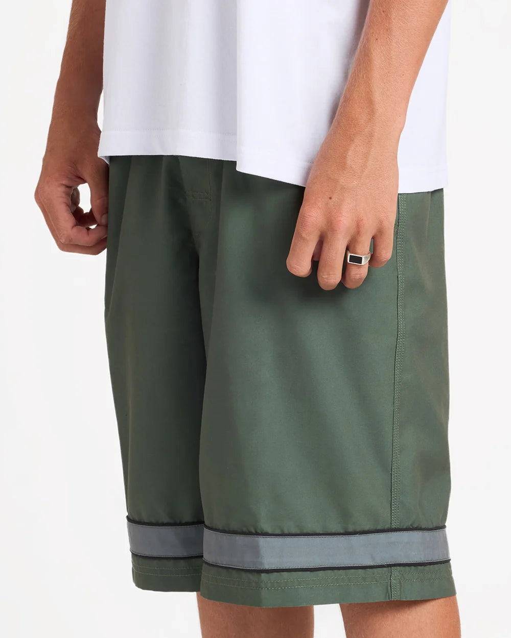 Billabong Throw On 2.0 22" Boardshorts Dirty Olive