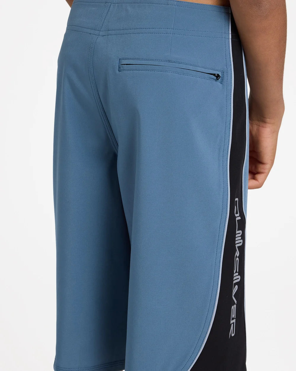 Quiksilver Surfsilk Core 19" Boardshorts Boys 8-16